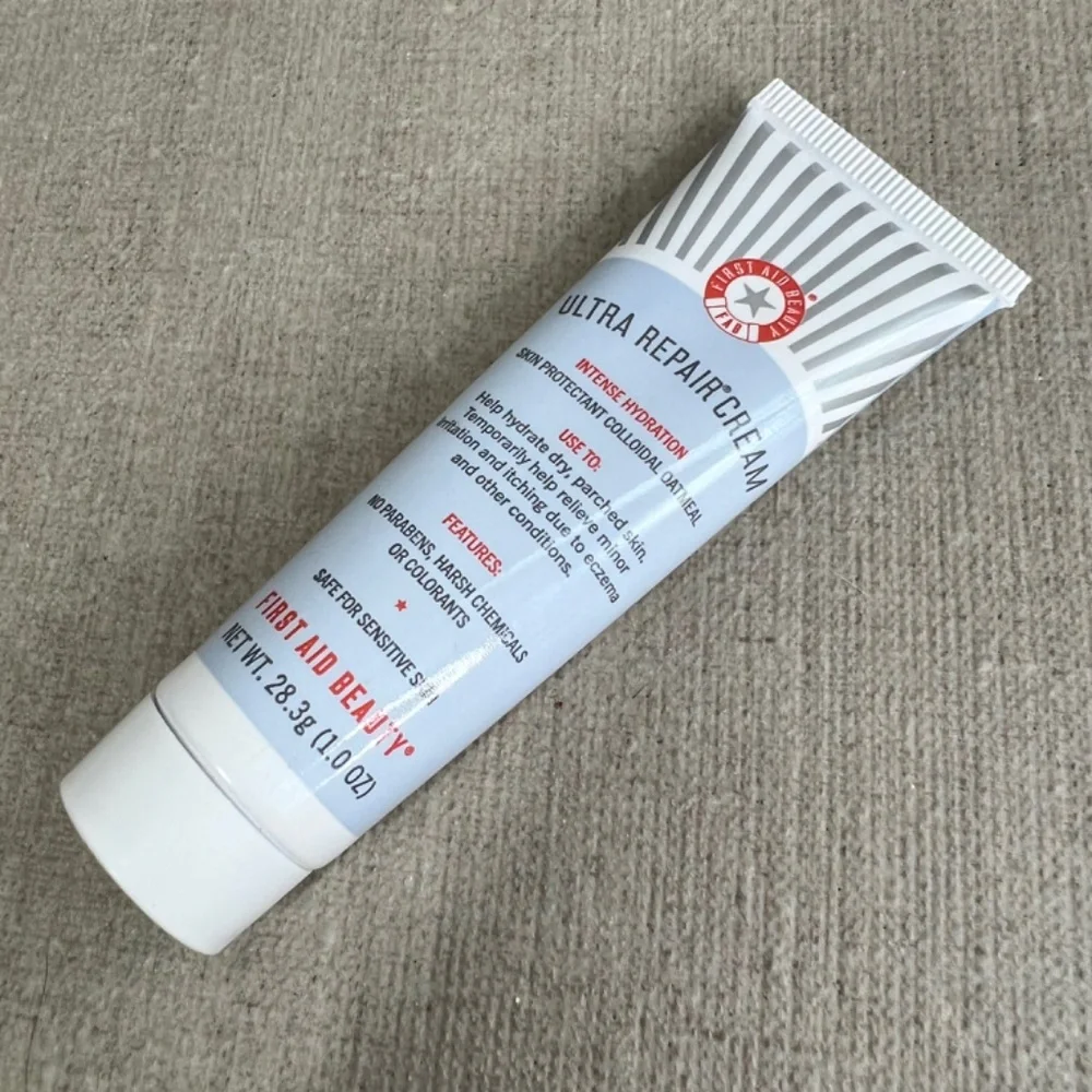 ❤️3 for $25❤️ First Aid Beauty Ultra Repair Cream mini